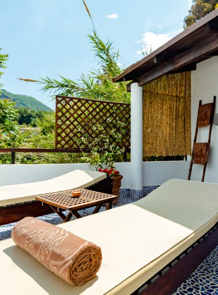 Terrazza solarium della junior suite hotel Giardino Eden Ischia