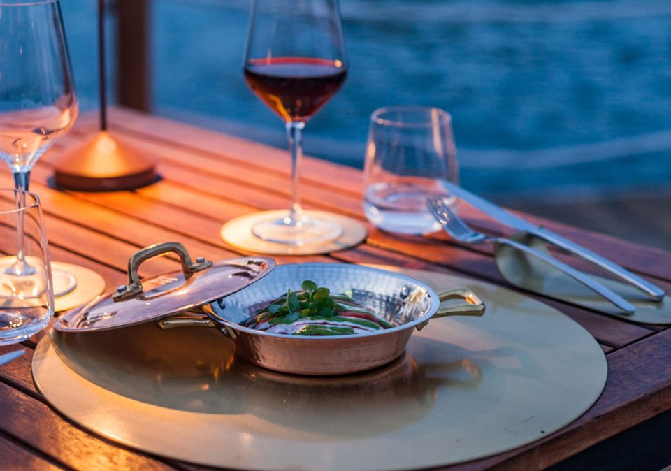 A cena sul mare a Ischia