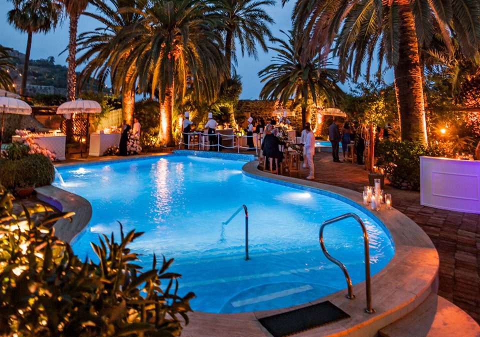 Pool party al Giardino Eden Resort